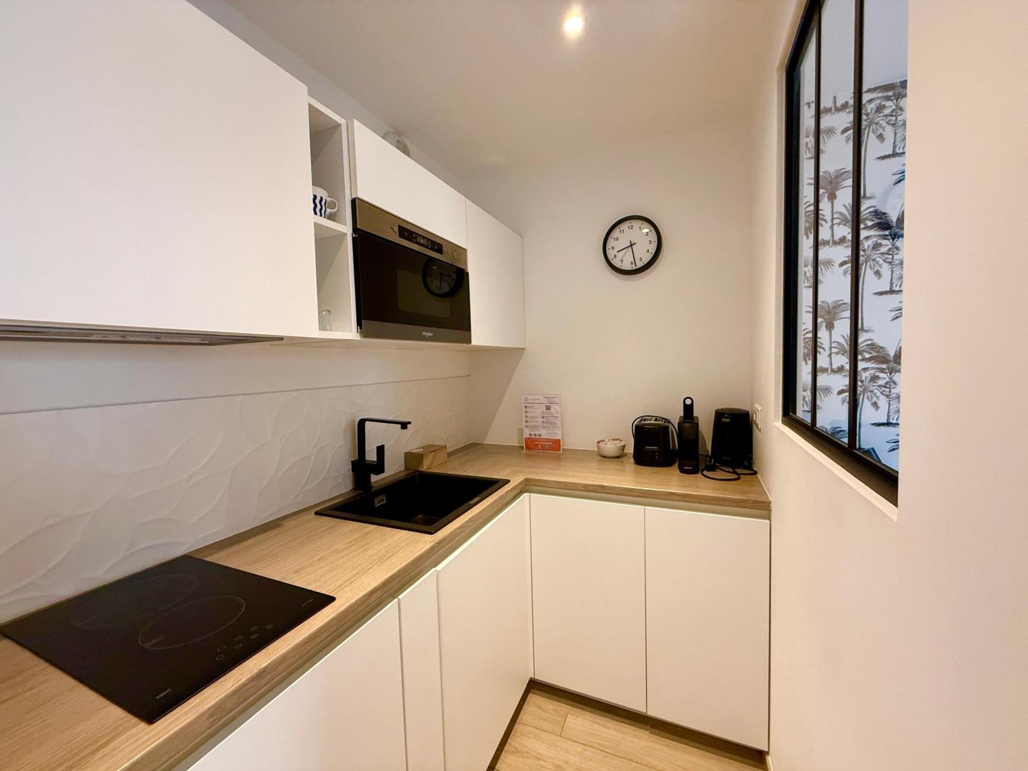 C001-Beau Studio Neuf Situe Au Centre 戛纳 外观 照片