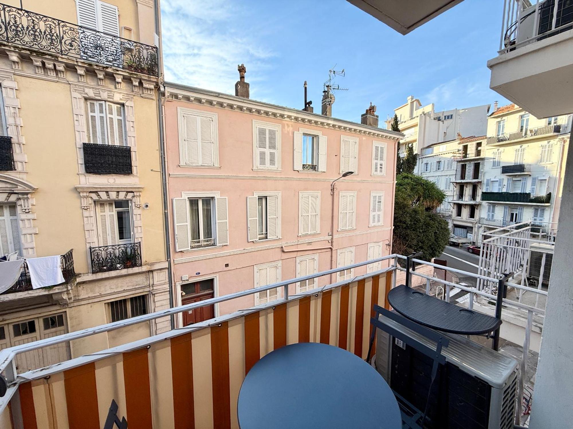 C001-Beau Studio Neuf Situe Au Centre 戛纳 外观 照片